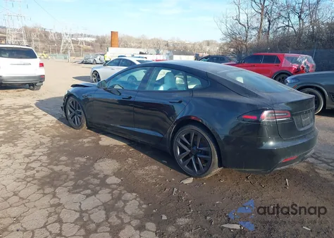 2025 Tesla Model S Rear-Wheel Drive z USA, uszkodzony, nr VIN 5YJSA1E52SF549414